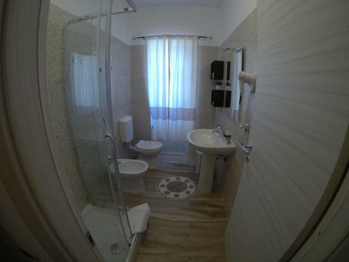 Al Sole Di Pula Bed & Breakfast ภายนอก รูปภาพ